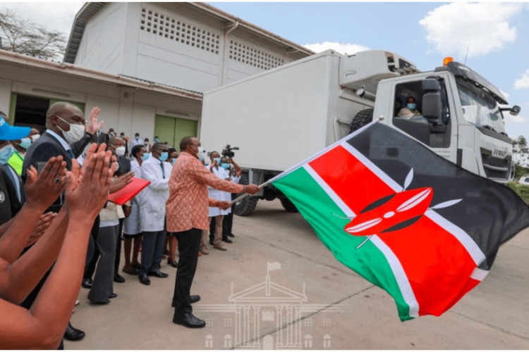 Uhuru Warns Kenyans Against Peddling Lies on COVID-19 Vaccination