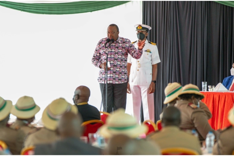 Uhuru Holds a Security Meeting After Terror Attack Warning in Kenya 