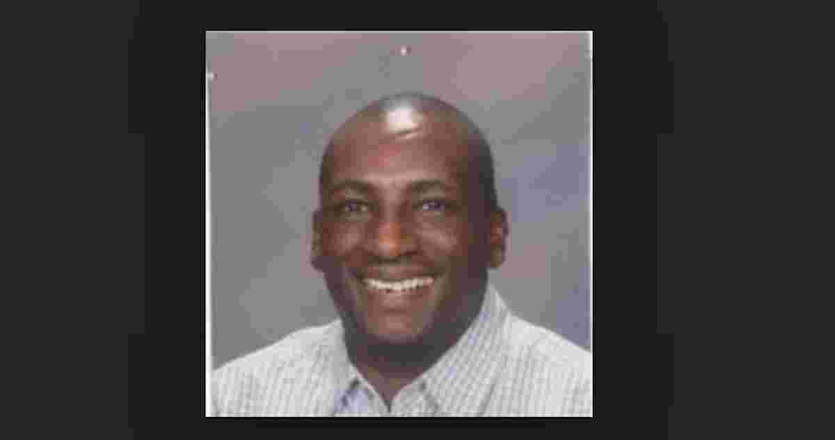 Kenyan-Born Man Martin Mburu Voted Teacher of the Year in South Carolina's Clarendon School District 1
