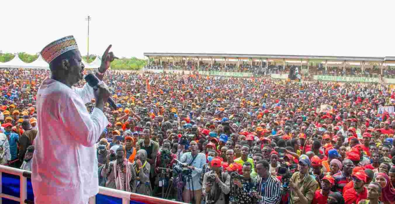 Raila Pledges to Reopen Kenya-Somalia Border If Elected President