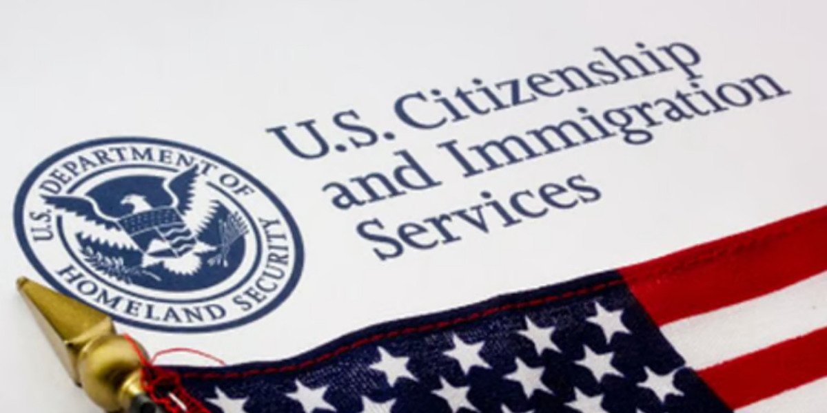 US Immigration Officers Now Checking LinkedIn Profiles in Visa Reviews
