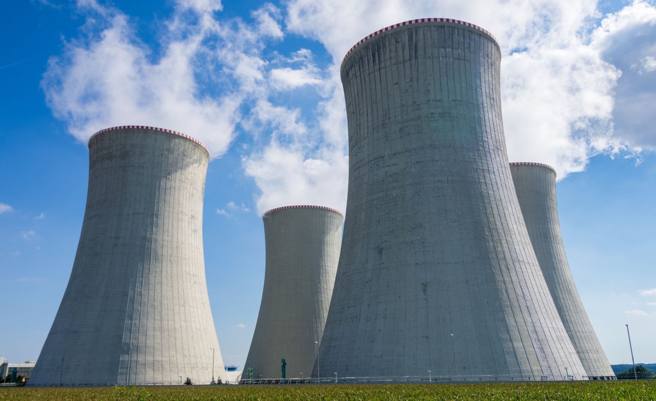 EU Maintains Sanctions on Iran Amid Nuclear Deal Impasse
