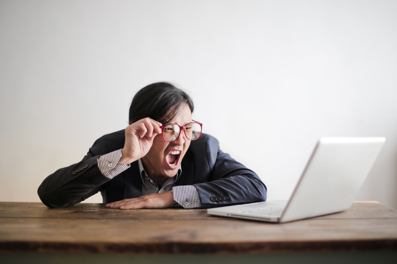 Internet's Current Crisis: Navigating a Sea of Misinformation and Toxicity