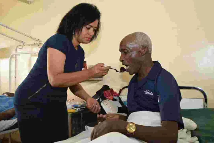 Nairobi Women Rep Esther Passaris Receives Praises for Spending Her 53rd Birthday Tending to the Sick at KNH: #MashujaaDay