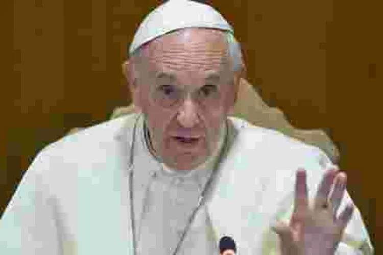 Vatican Refutes Claims Pope Francis Said "There is No Hell"