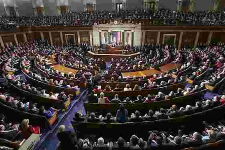 Rebel US House Republicans Seek to Force Immigration Vote
