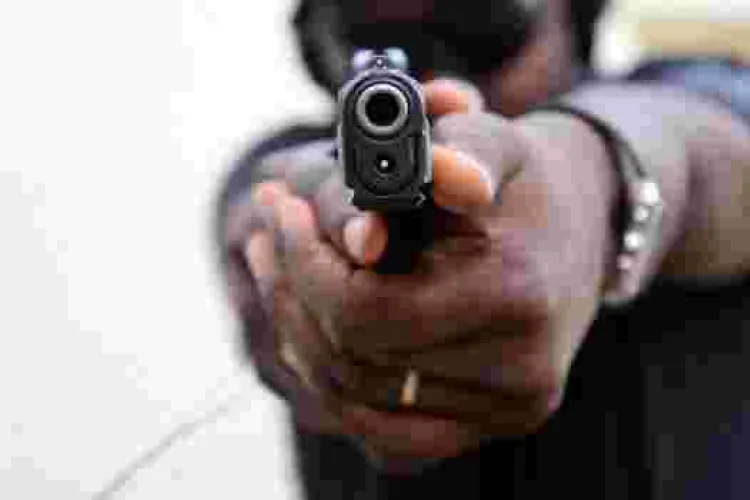 Nairobi's Faceless Crime Buster 'Hessy wa Dandora' Vows to Gun Down Criminals who Attempted to Kill Former Garissa Minister