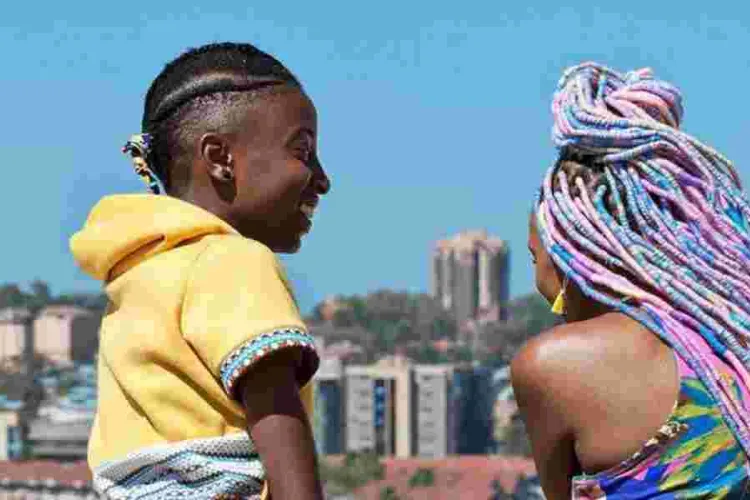 Director Wanuri Kahiu Sues Kenyan Gov't for Banning Lesbian Film 'Rafiki'