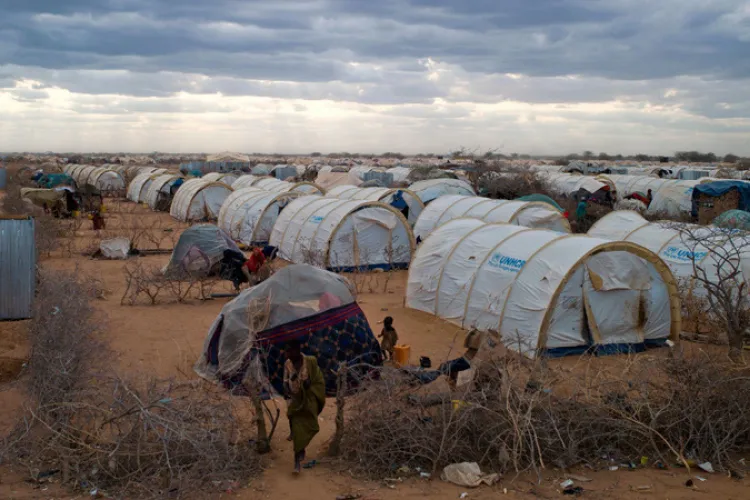 Kenya Gov't Orders Closure of Daadab Refugee Camp