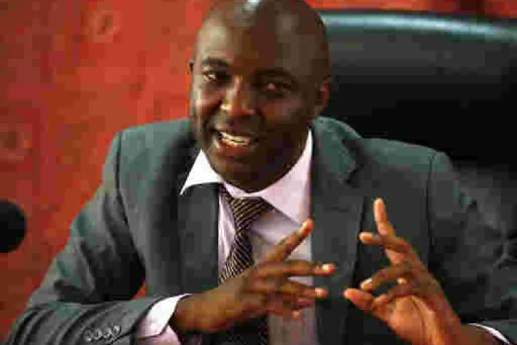 Senator Irungu Kang’ata Wants Kenyan Deadbeat Fathers Barred from Traveling Abroad