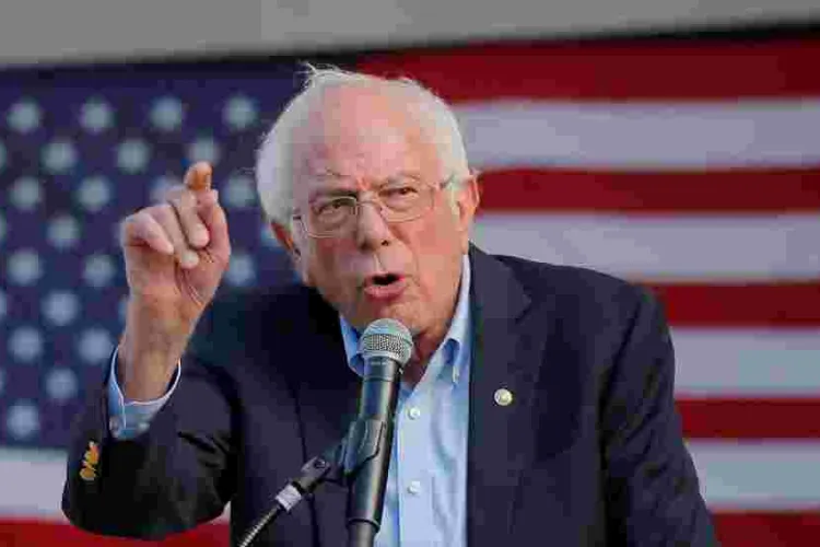 Bernie Sanders Releases Immigration Plan, Says He Will Provide Legal Status to 11 Million Undocumented Immigrants if Elected President