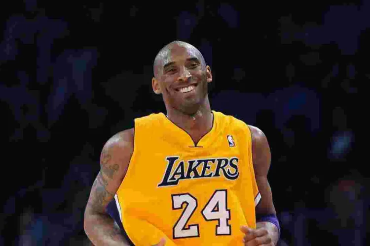 Former NBA Superstar Kobe Bryant Dies in a Helicopter Crash