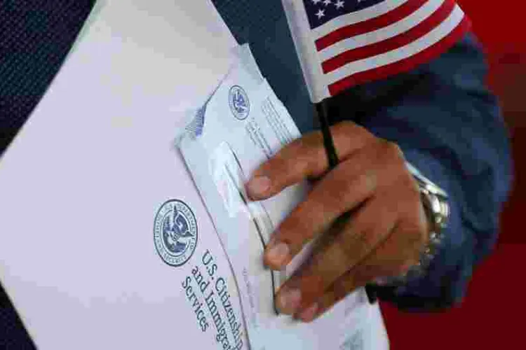 247,246 Immigrants Became US Citizens in the Fourth Quarter of 2019, Newly Released Data by USCIS Indicates