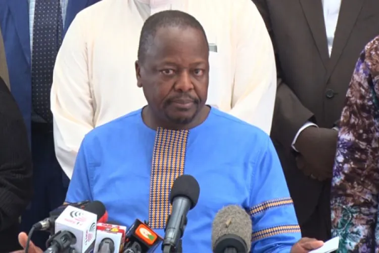 Kenya Vows to Block Medical Professionals from Moving to the US for Work 