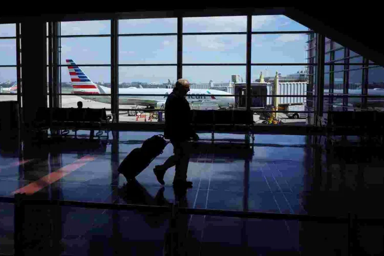 State Department Expected to Ask Americans Abroad to Return Home Immediately Or Risk Being Shut Out of the Country for an Extended Period