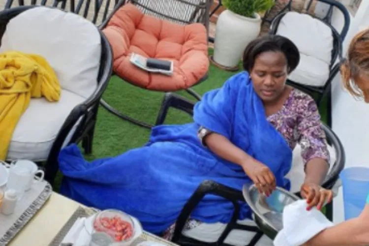 Photos of Francis Atwoli’s ‘Mzungu’ House Help Create a Stir Online 