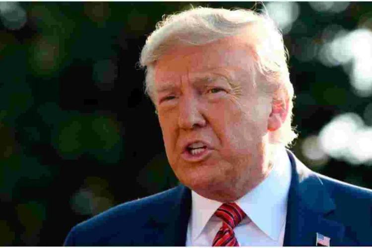 Trump Extends Ban on Foreign Work Visas and Green Cards By 3 Months 