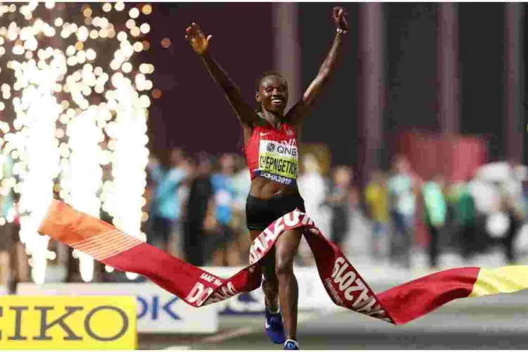 Kenya’s Ruth Chepng’etich Smashes Half Marathon World Record in Istanbul
