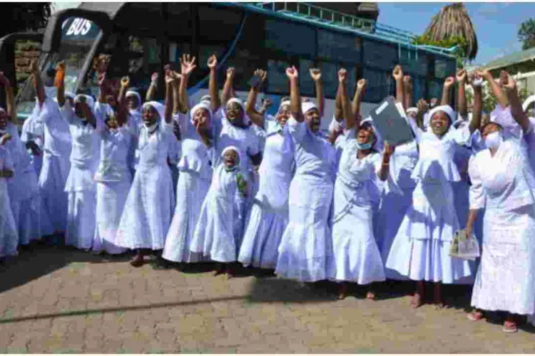 1,649 Members of Stateless Shona Community Receive Kenyan Citizenship Documents 