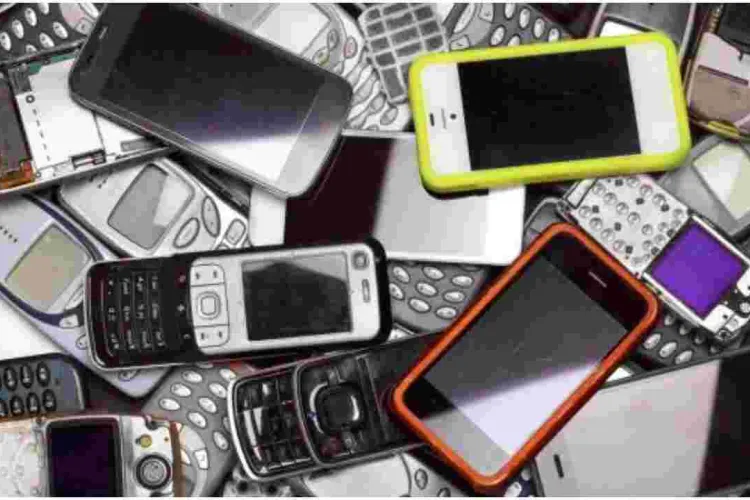 Gov’t to Switch Off Fake and Stolen Mobile Phones in Kenya  