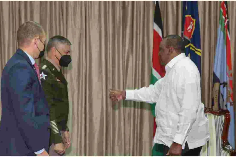 President Uhuru Holds Talks with US Army General Stephen Townsend