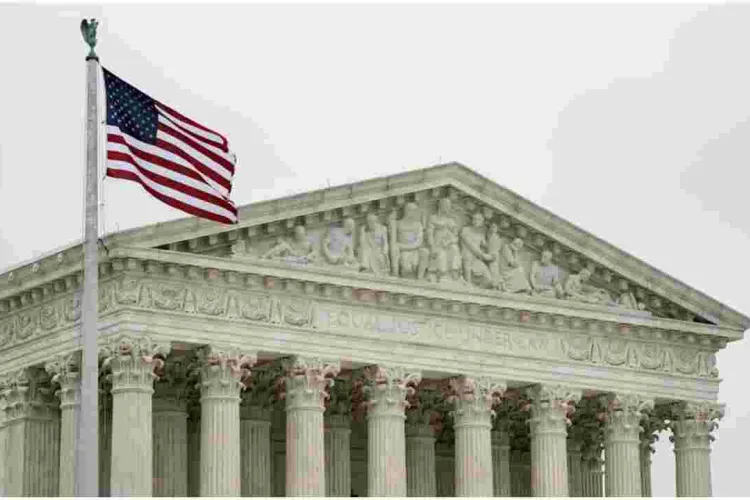 US Supreme Court Rules Detained Immigrants are Not Entitled to Bond Hearing 