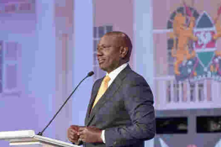 Ruto Pledges to Publish Kenya’s Contracts with China If Elected President 