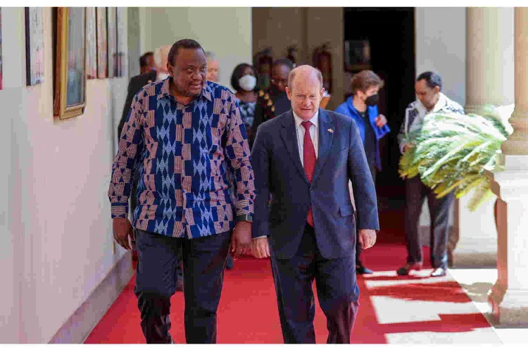 President Kenyatta Assures Kenyans of a Smooth Transition Process