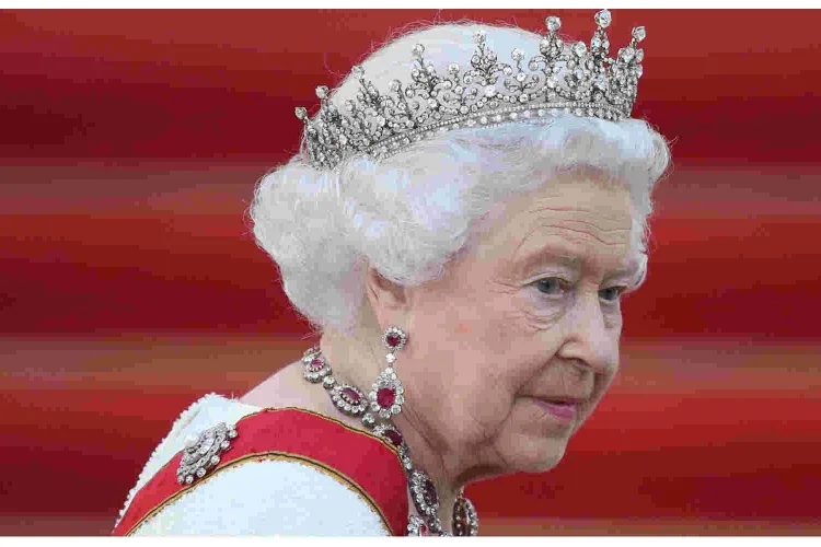  Britain’s Queen Elizabeth II Dies Aged 96