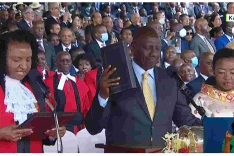  Ruto Sworn in as Kenya’s Fifth President 