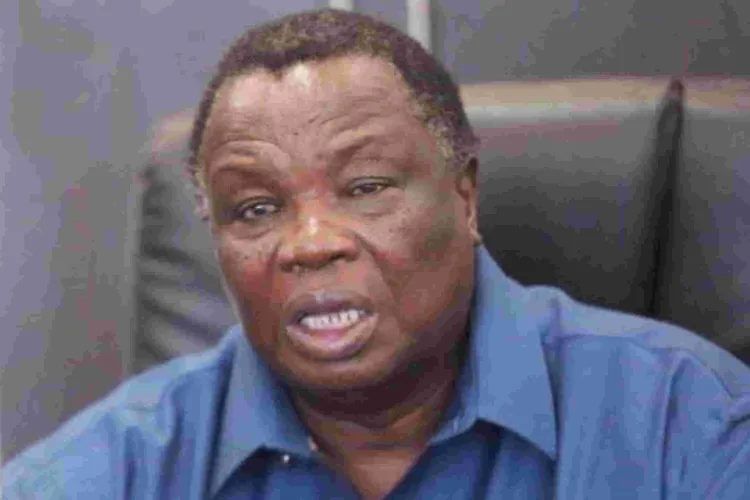 Atwoli Defends MPs, Says They Must Dress Well, Have Nice Cars and Allowances