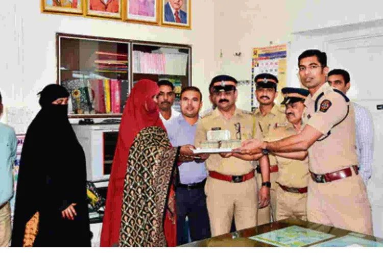 Police Help Two Kenyan Women Recover Sh2.2 Million Left Behind in a Cab in Mumbai, India 