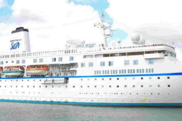 Cruise Ship Carrying Over 800 Tourists Arrives at Mombasa Port
