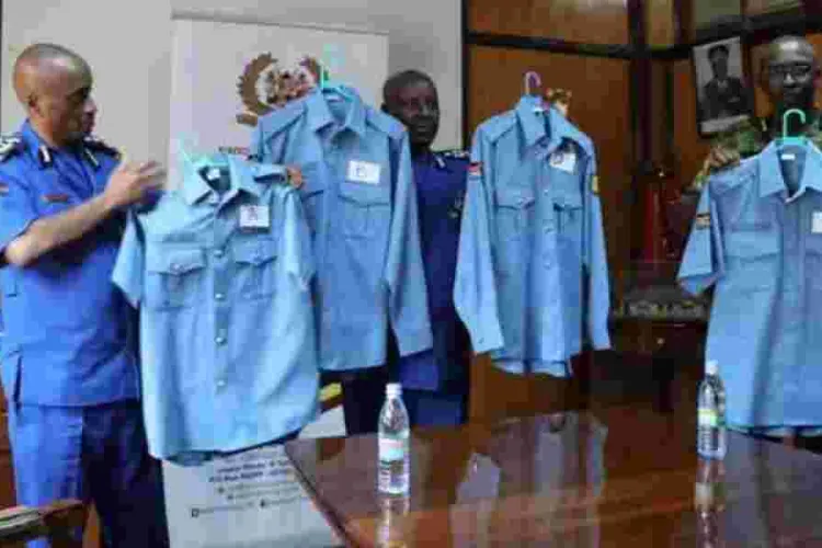 Police Invite Public Opinion on Proposed Changes in Uniform