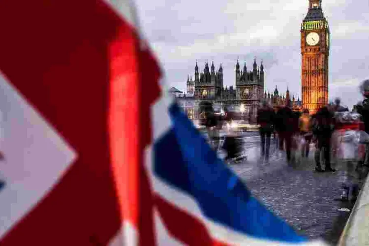 UK Visit Visas to Cost £15 More, Student Visas £127 More Starting Today