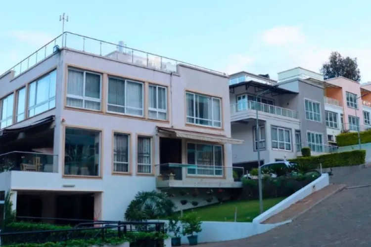 Tenants Evacuated as Peponi Apartments Teeter on the Brink of Collapse