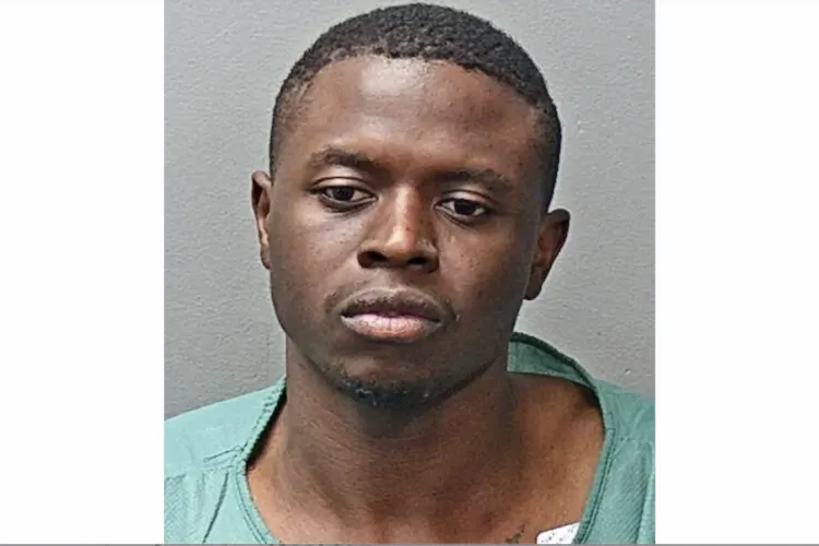 Naked Kenyan Man in Fort Worth, Texas Beats Delivery Driver to Death with Firewood