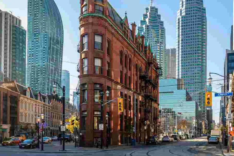 Canada Extends Permanent Residency to Over 62,000 International Students 