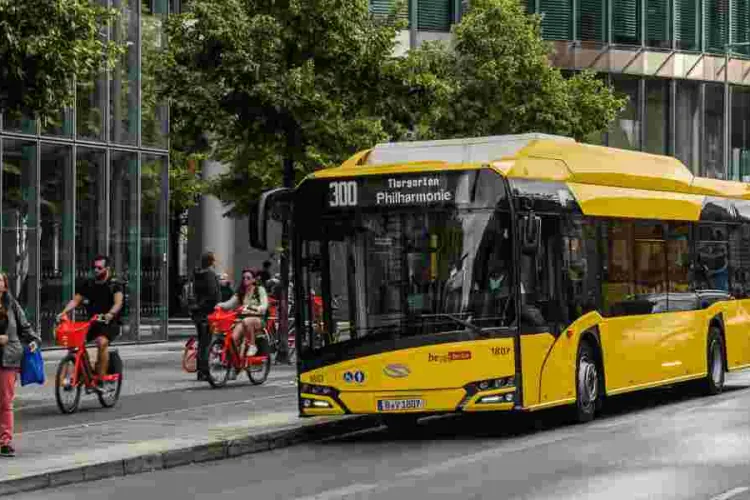 German Bus Company Welcomes Kenyan Drivers in Pilot Labour Program