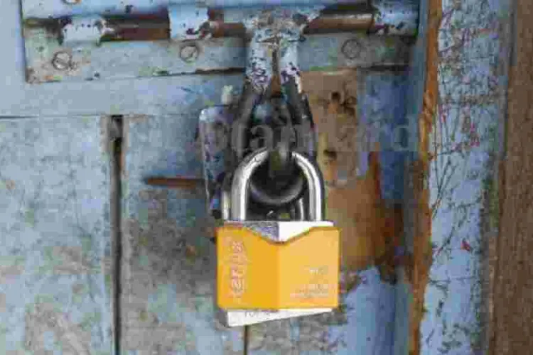 Officer to Pay Sh700,000 for Illegally Locking Family Out for a Week