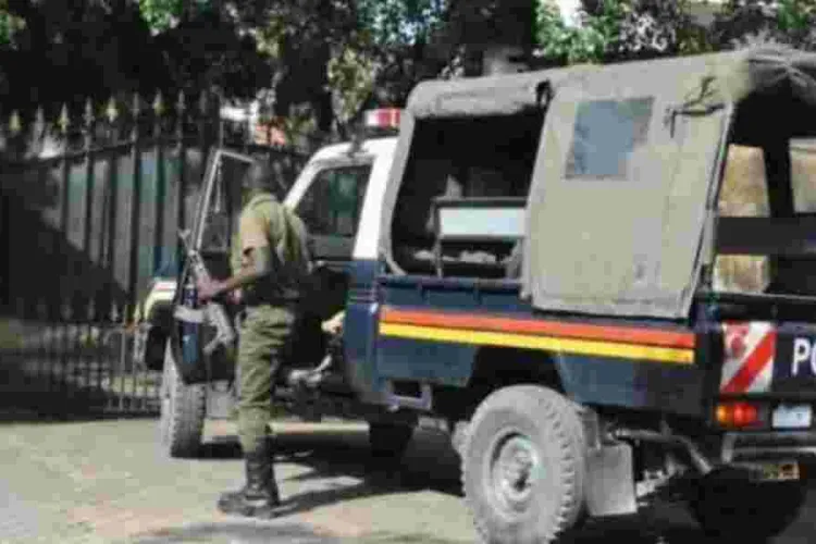 Mombasa-Bound Travelers Lose Sh409,000 to Armed Gang Posing as Good Samaritans