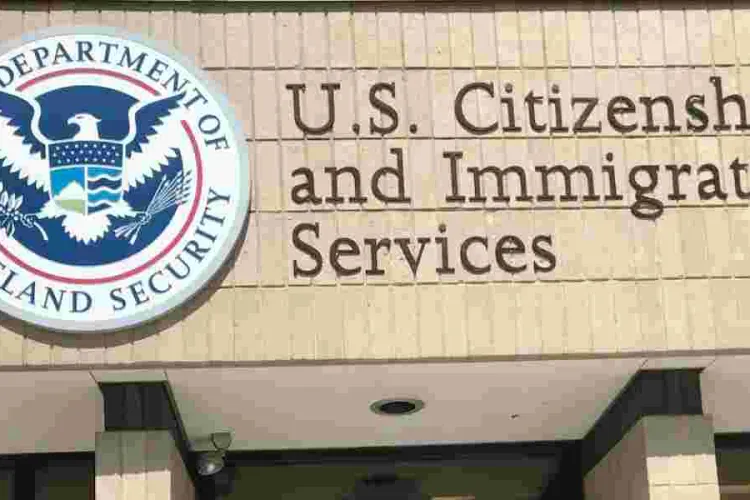 New US Citizenship Rules Simplify Entry Proof for Green Card Holders