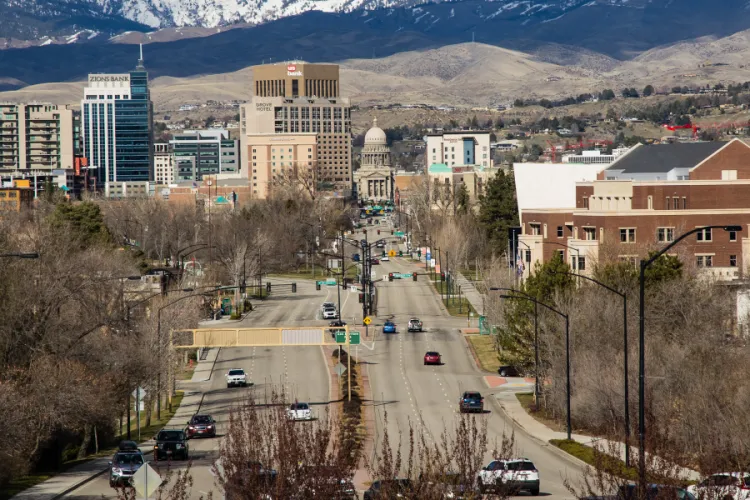 Idaho Representative Proposes Ban on Public Aid to Undocumented Immigrants in the US