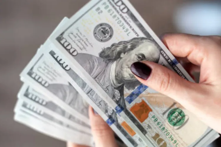 American Citizen Offered $30,000 for Immigration Marriage Fraud by Student Visa Holder Seeking Green Card