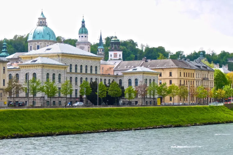 Kenyan Students Flock to Austria for Fully Funded Erasmus Mundus Programmes