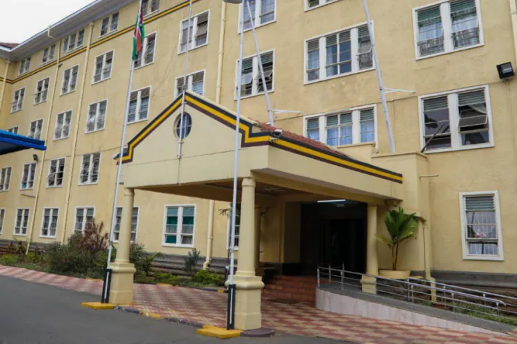 Police Bust Eldoret Phone Hacking Syndicate