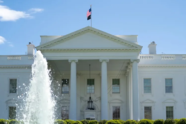White House Orders Aggressive Crackdown on Undocumented Migrants