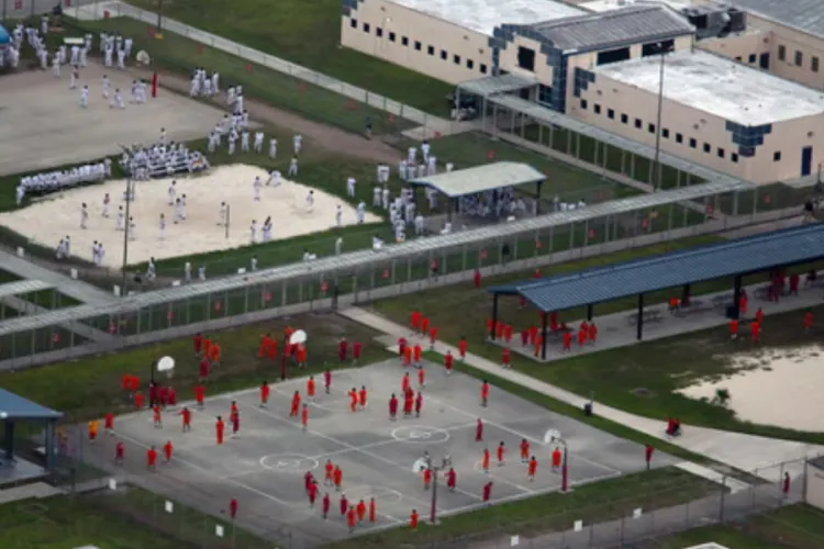 Miami ICE Facility Accused of Forcing Migrants to Kneel While Eating