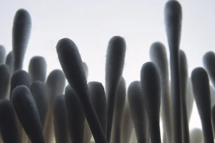 Medical Experts Warn Against Using Cotton Swabs for Ear Cleaning