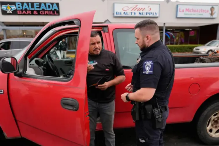 Federal Immigration Raids in Charlotte, North Carolina Trigger Fear and Political Backlash